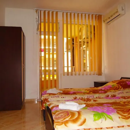 Apartment Apartamenty Pomorie